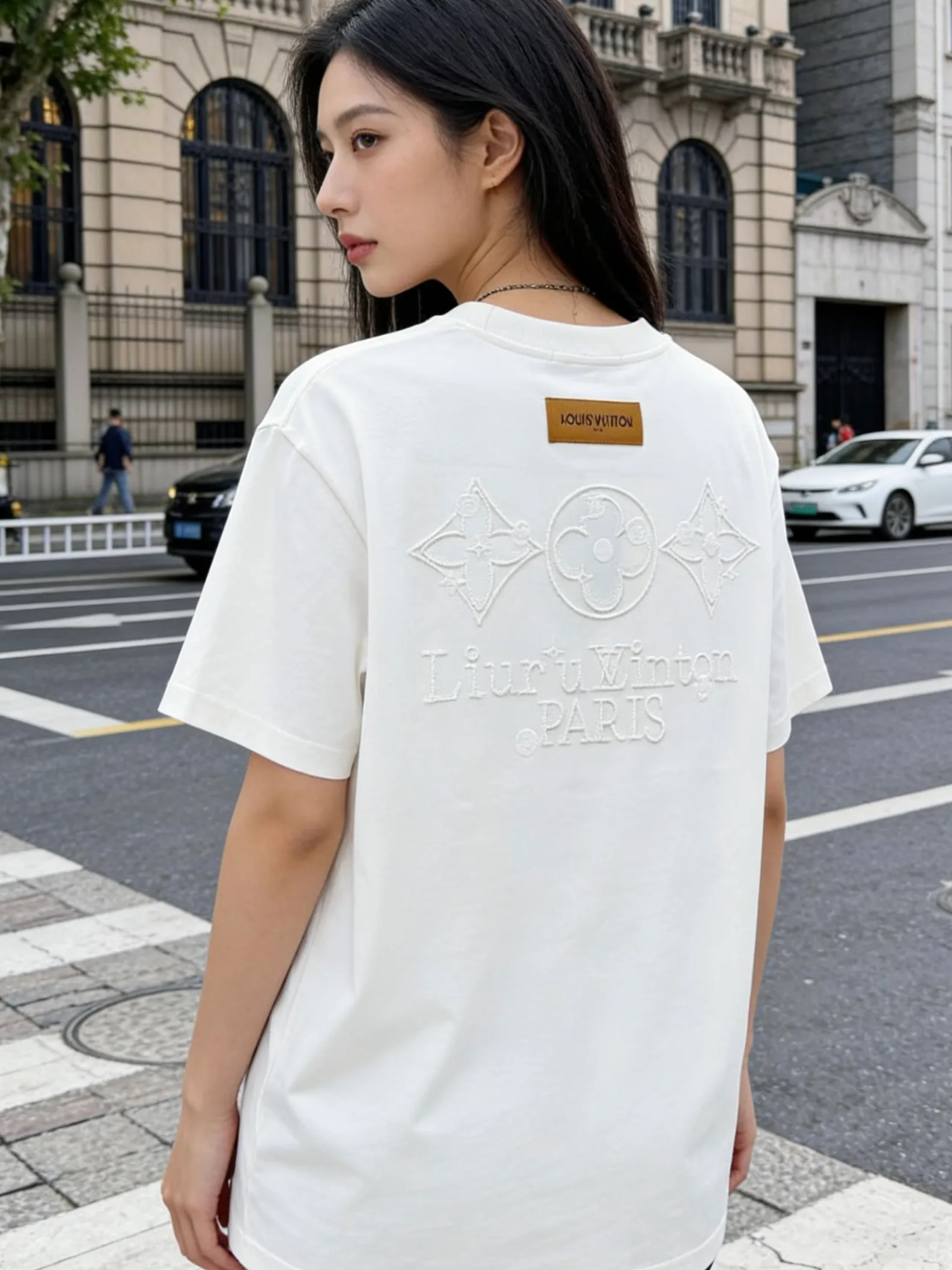 Louis Vuitton/Louis Vuitton three-flower embroidered short sleeves